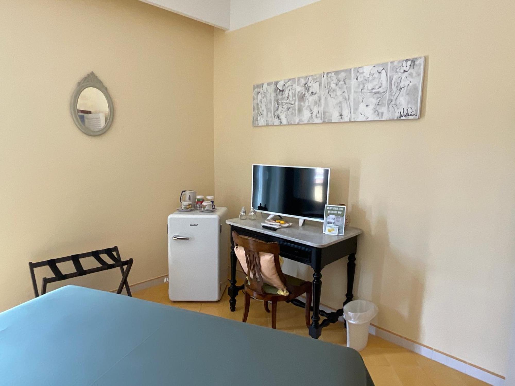 Vesuvio View Bed & Breakfast Vico Equense Bagian luar foto
