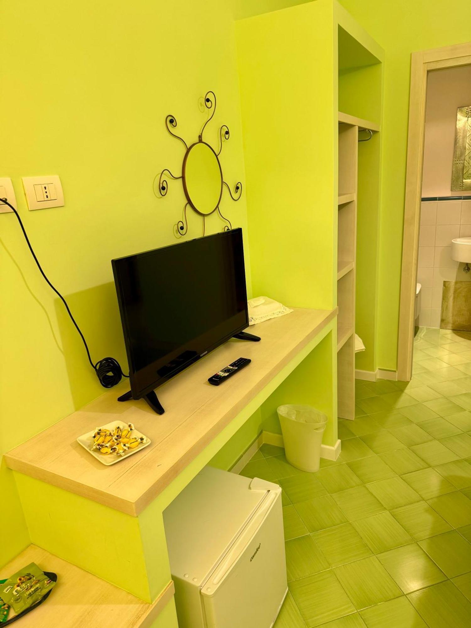Vesuvio View Bed & Breakfast Vico Equense Bagian luar foto